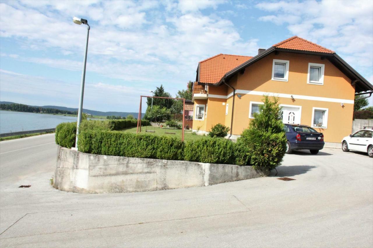 Apartment Mihalic Ogulin Extérieur photo